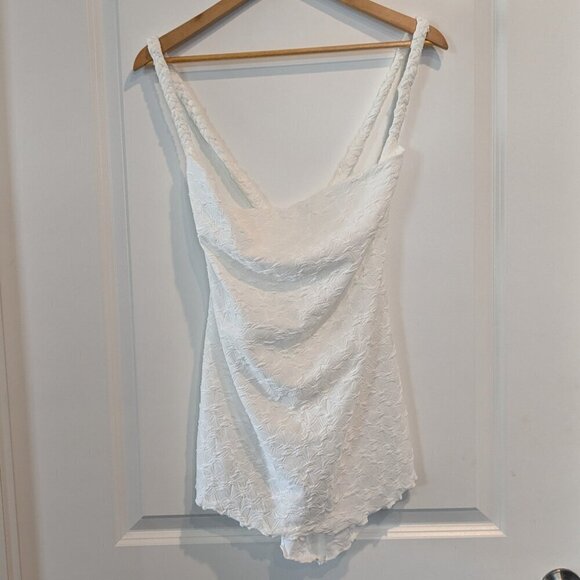 Free People Tank Top Size XL White Crossback Textured Sleeveless MyKonos NWT - Picture 6 of 16